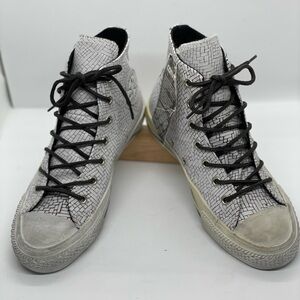 Women’s Size 6 Black / White Distressed Textured Leather Converse Hightops